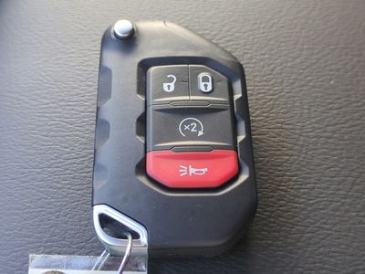 2026 Jeep Wrangler - Photo 32