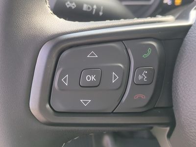 2025 Jeep Wrangler - Photo 27