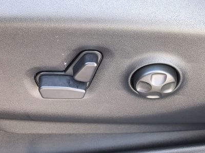 2025 Chrysler Pacifica - Photo 21