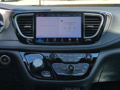 2025 Chrysler Pacifica - Photo 19