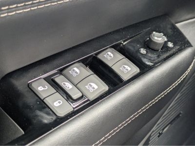 2026 Jeep Grand Wagoneer - Photo 27