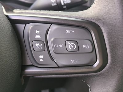 2026 Jeep Gladiator — photo 27 view