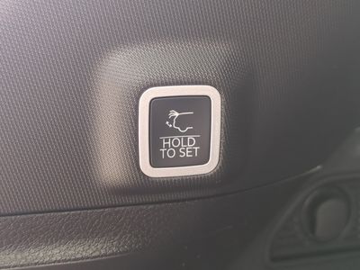 2026 Jeep Grand Cherokee — photo 14 view