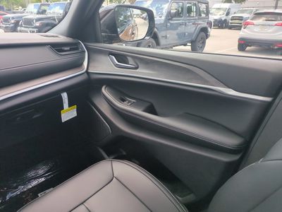 2026 Jeep Grand Cherokee — photo 18 view