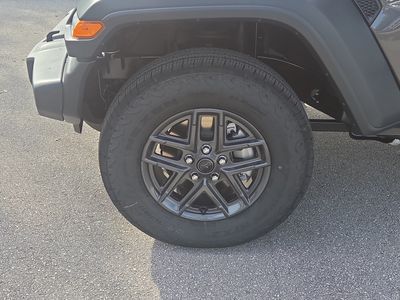 2026 Jeep Wrangler — photo 11 view