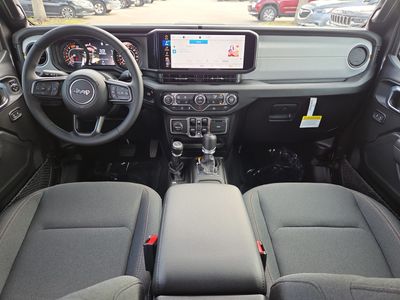 2026 Jeep Wrangler — photo 17 view