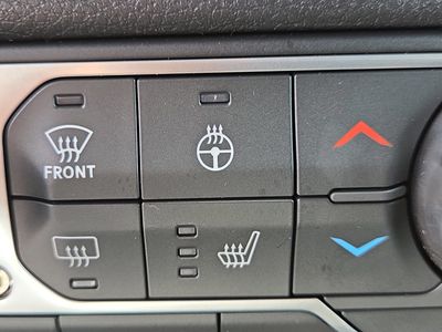 2026 Jeep Wrangler — photo 25 view
