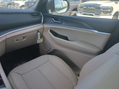 2026 Jeep Grand Cherokee L — photo 18 view