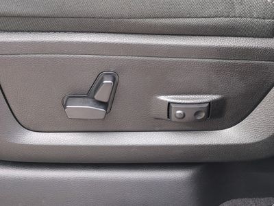 2026 Ram 2500 — photo 20 view