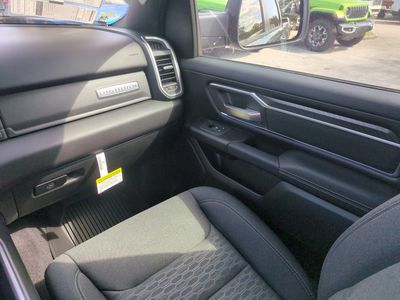 2026 Ram 1500 — photo 18 view