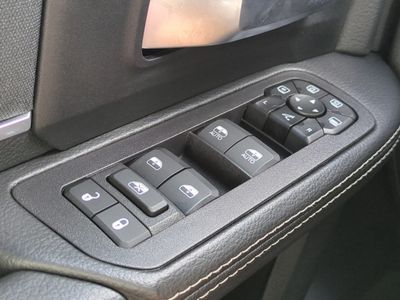 2025 Ram 2500 - Photo 25