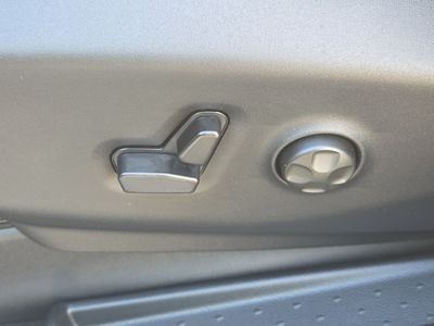2026 Chrysler Pacifica — photo 21 view