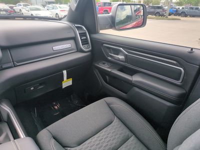 2026 Ram 1500 — photo 17 view