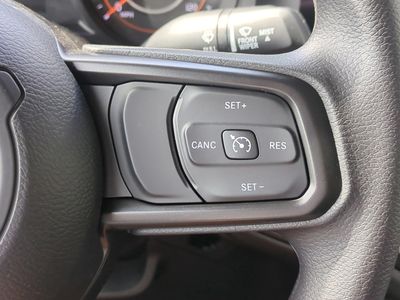 2026 Jeep Wrangler - Photo 27