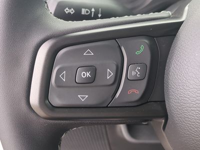 2025 Jeep Wrangler - Photo 27