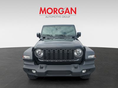 2025 Jeep Wrangler - Photo 3