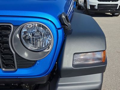 2026 Jeep Wrangler — photo 10 view