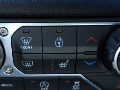 2026 Jeep Wrangler — photo 25 view