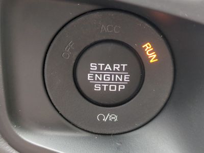 2026 Jeep Wrangler - Photo 28