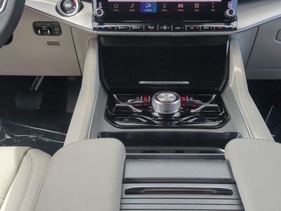 2026 Jeep Grand Wagoneer - Photo 20