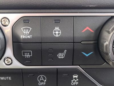 2026 Jeep Wrangler — photo 25 view