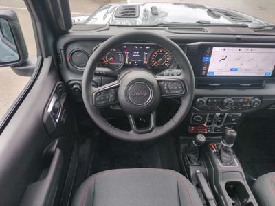 2026 Jeep Wrangler - Photo 19