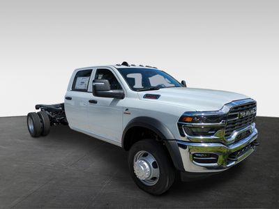 2026 Ram 5500HD - Photo 2