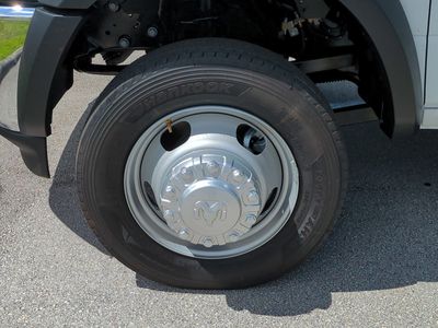 2026 Ram 5500HD - Photo 11