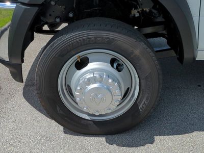 2026 Ram 5500HD - Photo 30