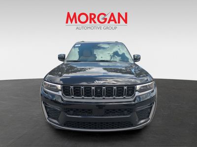2026 Jeep Grand Cherokee - Photo 3