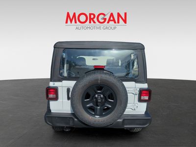 2026 Jeep Wrangler - Photo 6