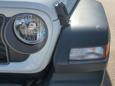 2026 Jeep Wrangler - Photo 10