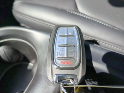 2026 Chrysler Pacifica — photo 32 view