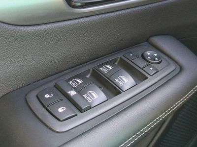 2026 Chrysler Pacifica — photo 26 view