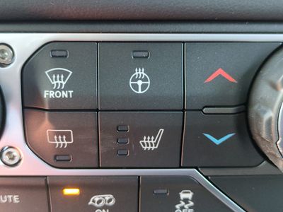 2026 Jeep Wrangler - Photo 26