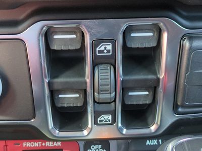 2026 Jeep Wrangler - Photo 28