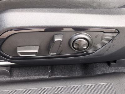 2026 Dodge Charger — photo 20 view