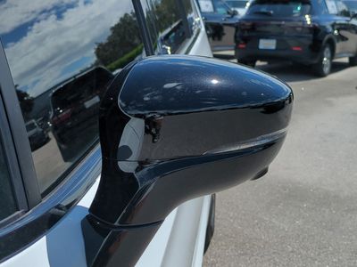 2026 Chrysler Pacifica — photo 12 view