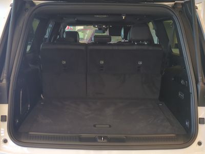 2026 Jeep Grand Wagoneer L - Photo 13