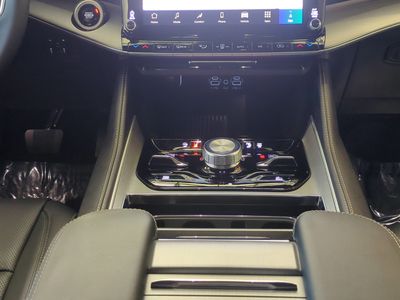 2026 Jeep Grand Wagoneer L - Photo 20