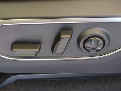 2026 Jeep Grand Wagoneer L - Photo 21