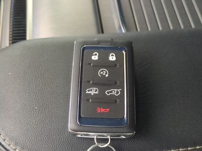 2026 Jeep Grand Wagoneer L - Photo 33