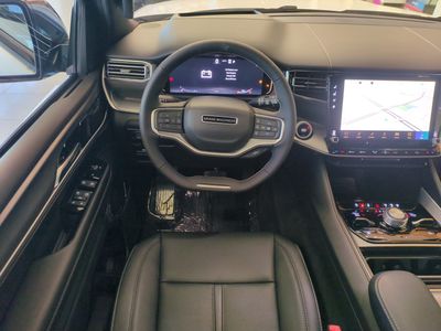 2026 Jeep Grand Wagoneer L - Photo 17