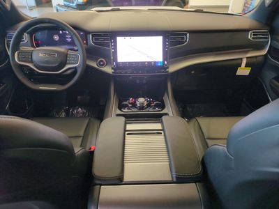 2026 Jeep Grand Wagoneer L - Photo 16