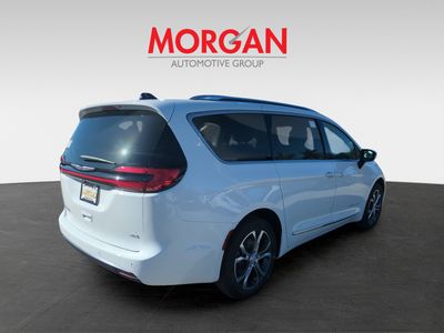 2026 Chrysler Pacifica — detail view