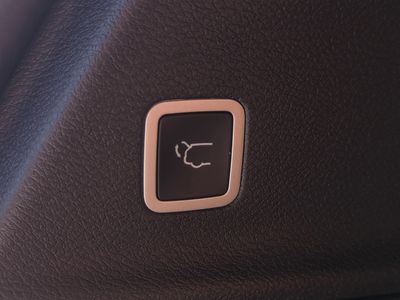 2026 Chrysler Pacifica — photo 14 view