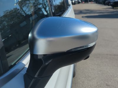2026 Chrysler Pacifica — photo 12 view