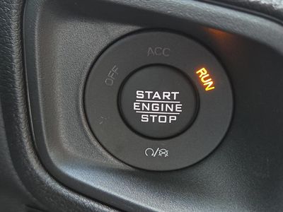 2026 Jeep Wrangler - Photo 31