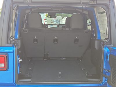 2026 Jeep Wrangler - Photo 15