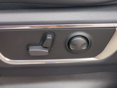 2026 Ram 1500 — photo 20 view